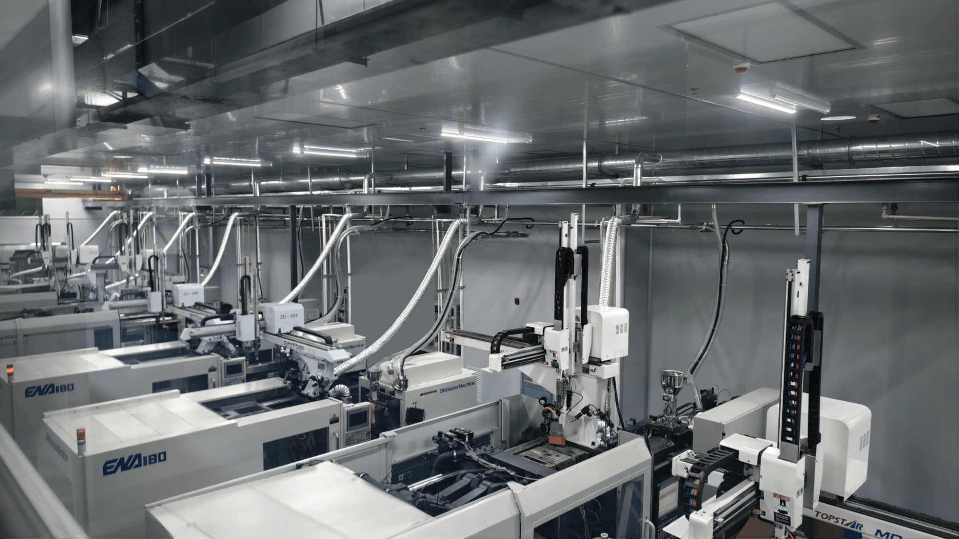 万级无尘注塑车间 (1).png